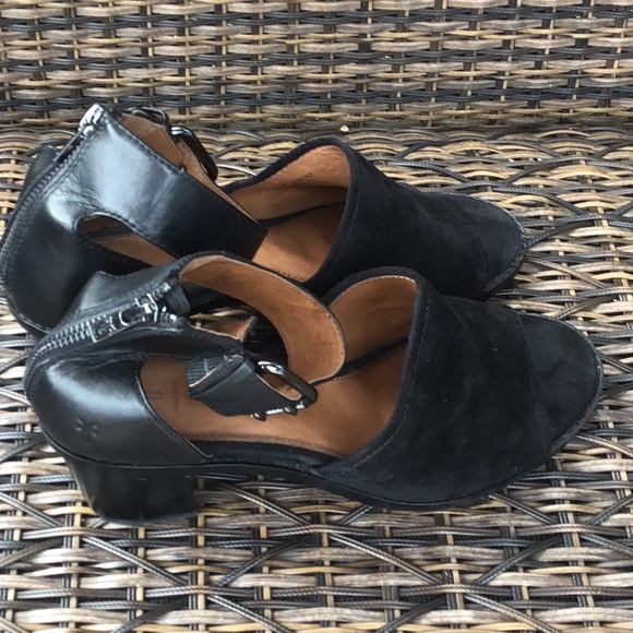 Suede & Leather Frye Sandals 9.5 Black - Picture 2 of 6